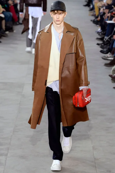 Look 8